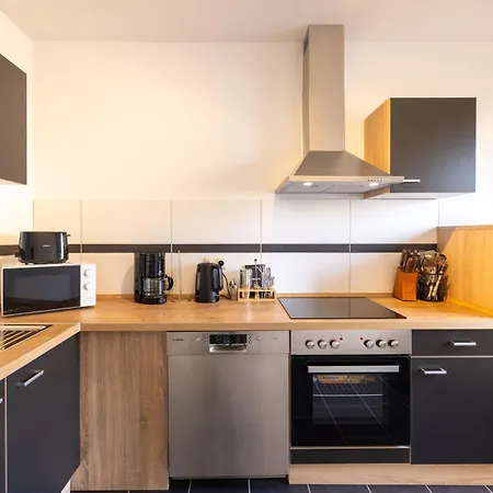 Wohnglück - Moderne Renovierte In Strandnähe Für 5 Personen *